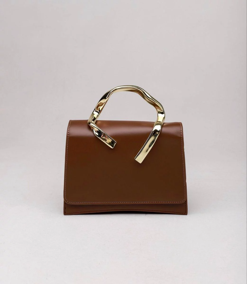 b9e087b293155a73fe0dd2e35e0917c7 Luna Gold Handle Structured Handbag – Brown